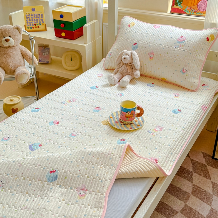 91家纺网 家纺一手货源 找家纺 金丝鸟家纺 2025新款全棉软床垫床褥床盖 茶杯蛋糕