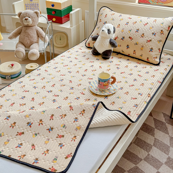 91家纺网 家纺一手货源 找家纺 金丝鸟家纺 2025新款全棉软床垫床褥床盖 开心派对