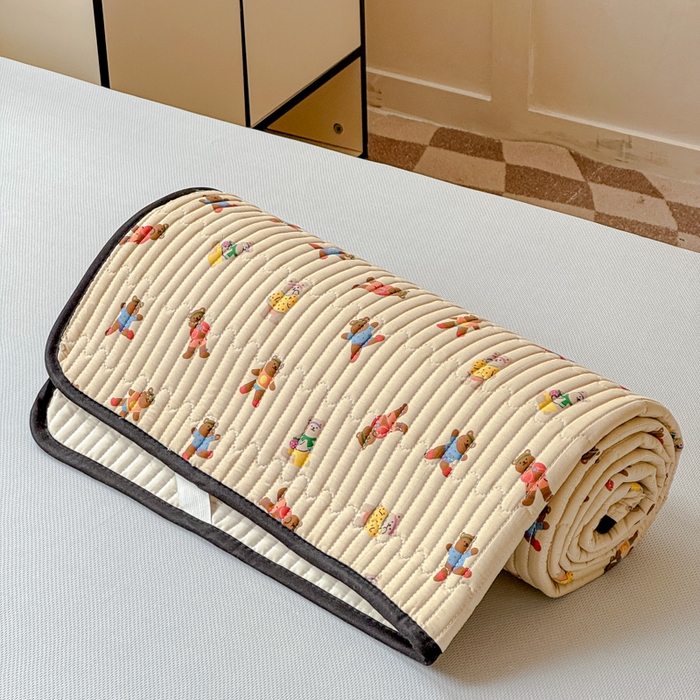 91家纺网 家纺一手货源 找家纺 金丝鸟家纺 2025新款全棉软床垫床褥床盖 开心派对