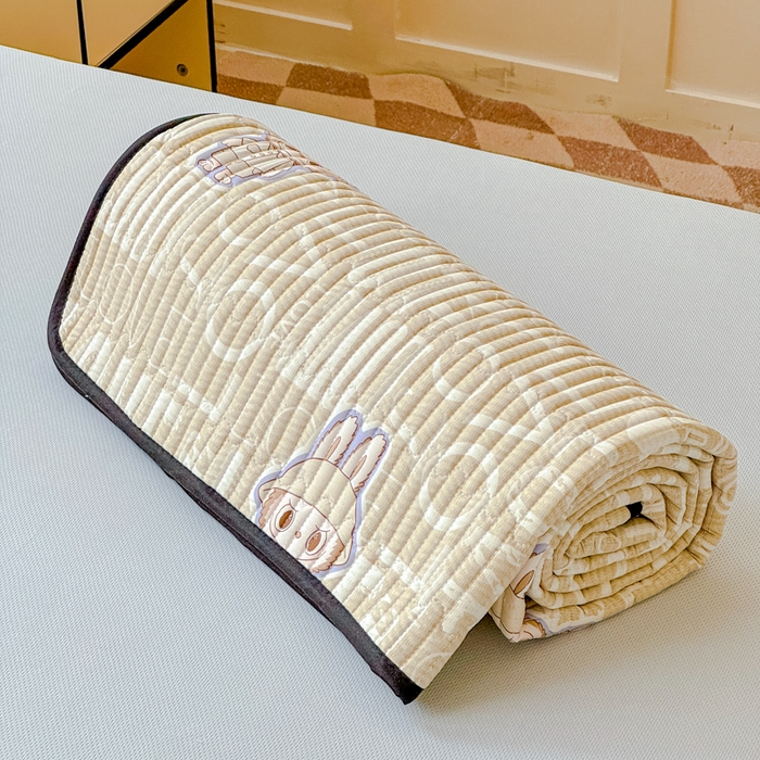 91家纺网 家纺一手货源 找家纺 金丝鸟家纺 2025新款全棉软床垫床褥床盖 拉布兔兔