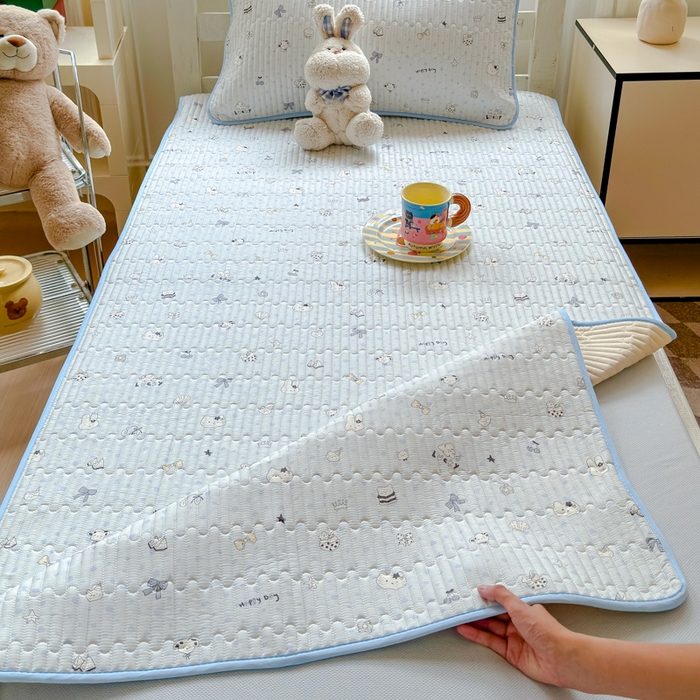 91家纺网 家纺一手货源 找家纺 金丝鸟家纺 2025新款全棉软床垫床褥床盖 路灯影院