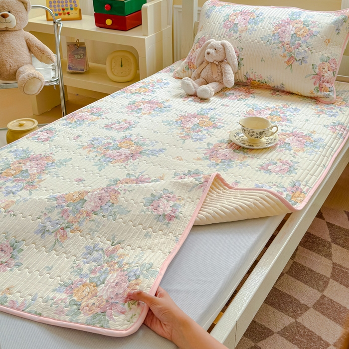 91家纺网 家纺一手货源 找家纺 金丝鸟家纺 2025新款全棉软床垫床褥床盖 玫瑰地图