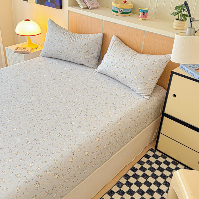 91家纺网 家纺一手货源 找家纺 金丝鸟家纺 2025新款全棉斜纹单床笠 床笠单件 浅夏雏菊-灰