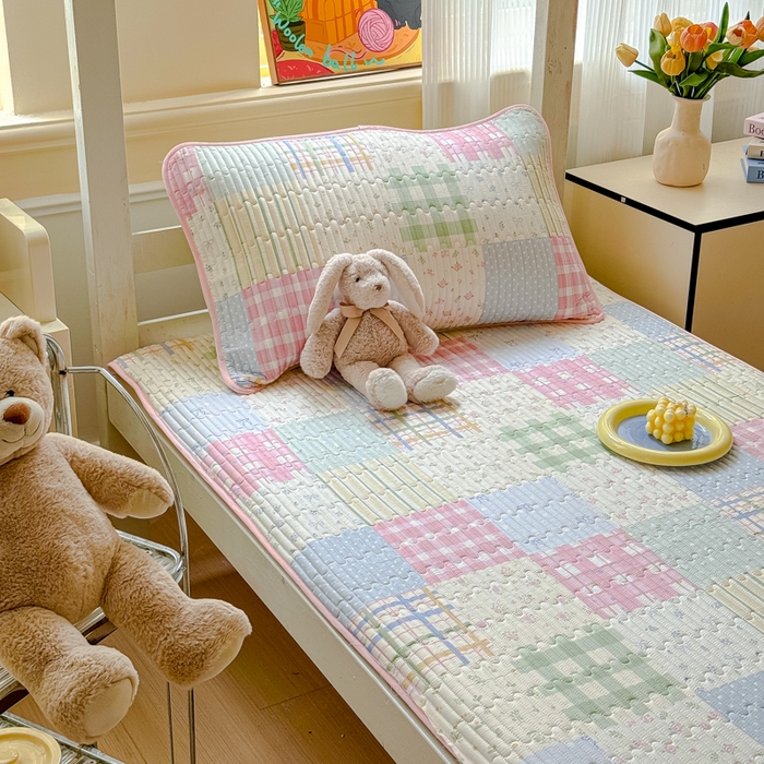 91家纺网 家纺一手货源 找家纺 金丝鸟家纺 2025新款全棉软床垫床褥床盖 手账银河