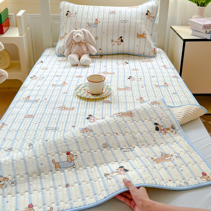 91家纺网 家纺一手货源 找家纺 金丝鸟家纺 2025新款全棉软床垫床褥床盖 糖纸童年