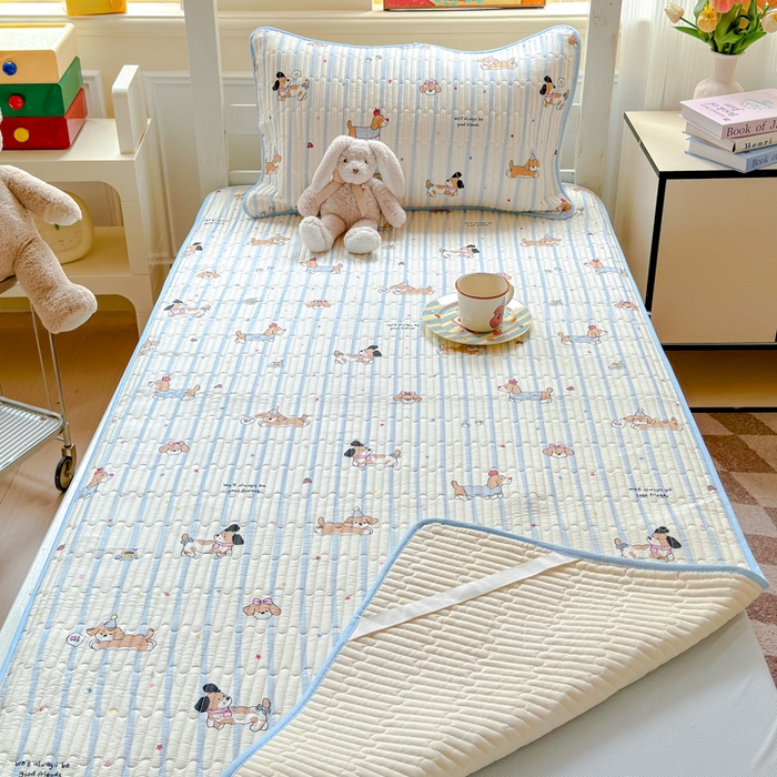 91家纺网 家纺一手货源 找家纺 金丝鸟家纺 2025新款全棉软床垫床褥床盖 糖纸童年