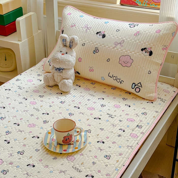 91家纺网 家纺一手货源 找家纺 金丝鸟家纺 2025新款全棉软床垫床褥床盖 甜汪云趣