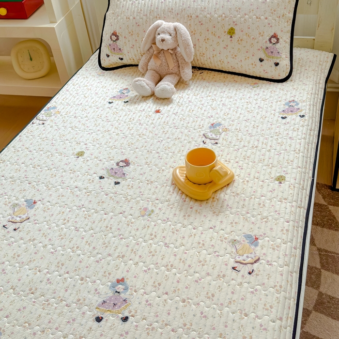 91家纺网 家纺一手货源 找家纺 金丝鸟家纺 2025新款全棉软床垫床褥床盖 星轨漫步