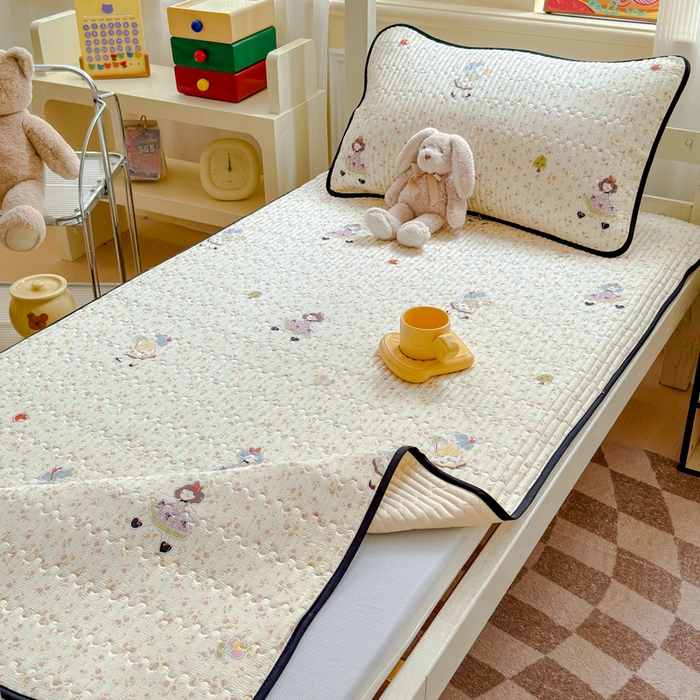 91家纺网 家纺一手货源 找家纺 金丝鸟家纺 2025新款全棉软床垫床褥床盖 星轨漫步