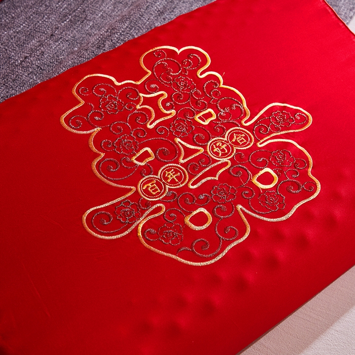 91家纺网 家纺一手货源 找家纺 （总）四川牛皮席 2025新款全棉纯棉刺绣莫代尔婚庆乳胶枕枕头枕芯