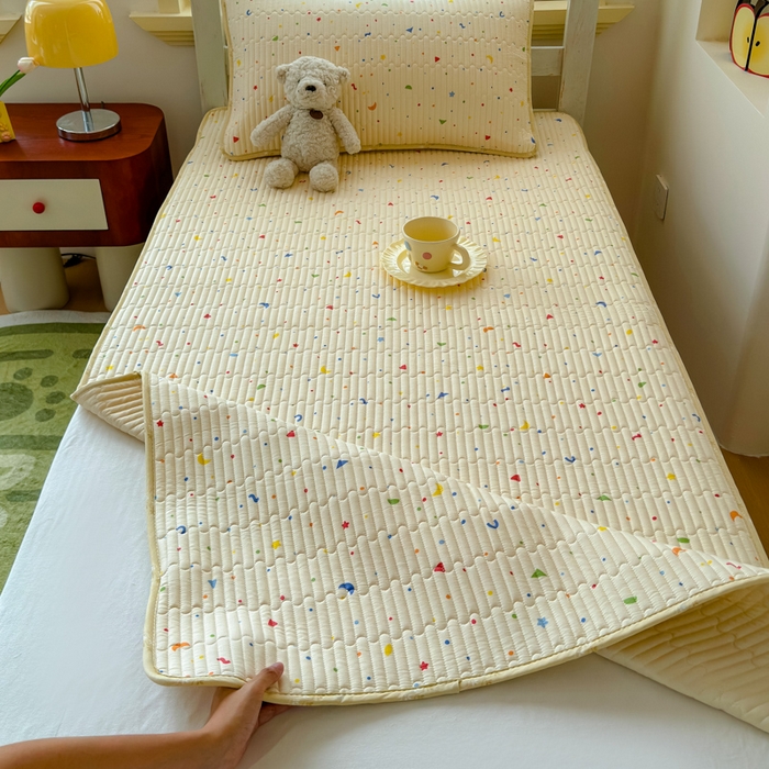 91家纺网 家纺一手货源 找家纺 金丝鸟家纺 2025新款全棉双层纱软床垫床褥床盖 奶酪派