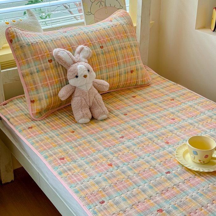 91家纺网 家纺一手货源 找家纺 金丝鸟家纺 2025新款全棉双层纱软床垫床褥床盖 七彩方格