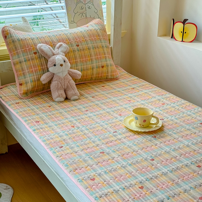 91家纺网 家纺一手货源 找家纺 金丝鸟家纺 2025新款全棉双层纱软床垫床褥床盖 七彩方格