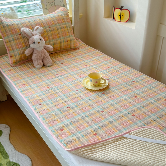 91家纺网 家纺一手货源 找家纺 金丝鸟家纺 2025新款全棉双层纱软床垫床褥床盖 七彩方格