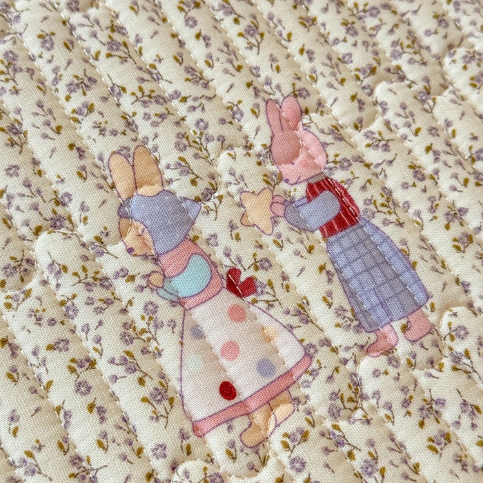 91家纺网 家纺一手货源 找家纺 金丝鸟家纺 2025新款全棉双层纱软床垫床褥床盖 野餐兔兔