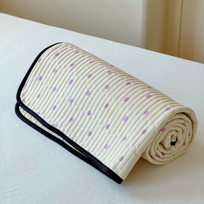 91家纺网 家纺一手货源 找家纺 金丝鸟家纺 2025新款全棉双层纱软床垫床褥床盖 珍珠见月-紫