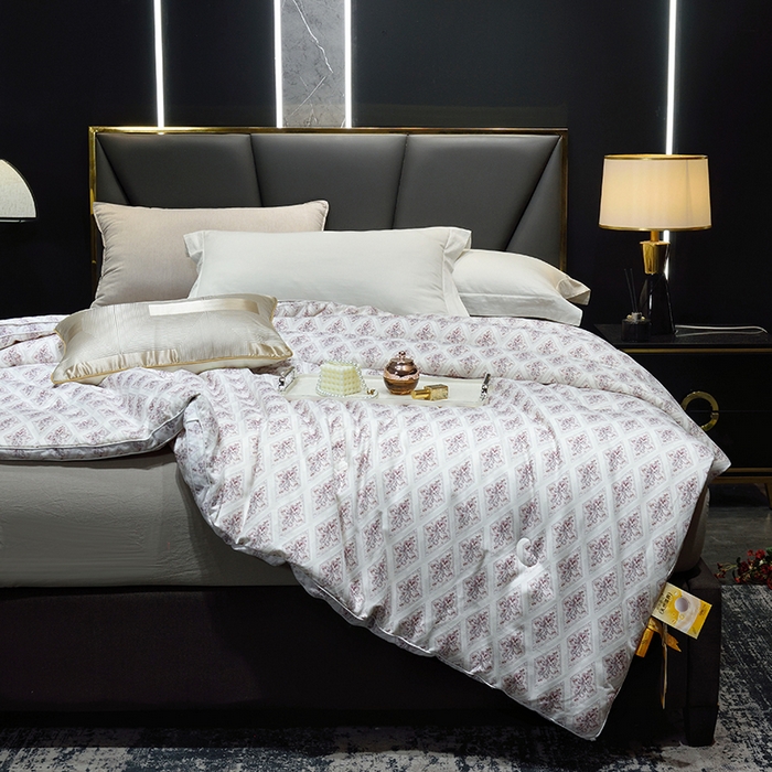 91家纺网 家纺一手货源 找家纺 博尔菲 2025新款小米全棉磨毛大豆被被子被芯 几何花影