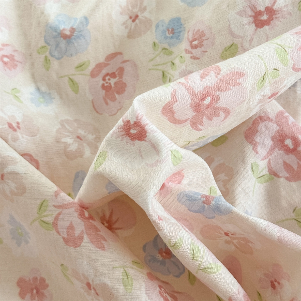 91家纺网 家纺一手货源 找家纺 多品家纺 2025新款超柔云感双层纱四件套 花城粉