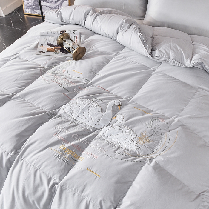 91家纺网 家纺一手货源 找家纺 （总）四川牛皮席 2025秋冬新款95白鹅绒被