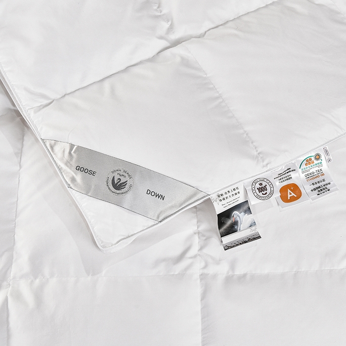 91家纺网 家纺一手货源 找家纺 四川牛皮席 2025秋冬新款95白鹅绒被 白天鹅-纯白