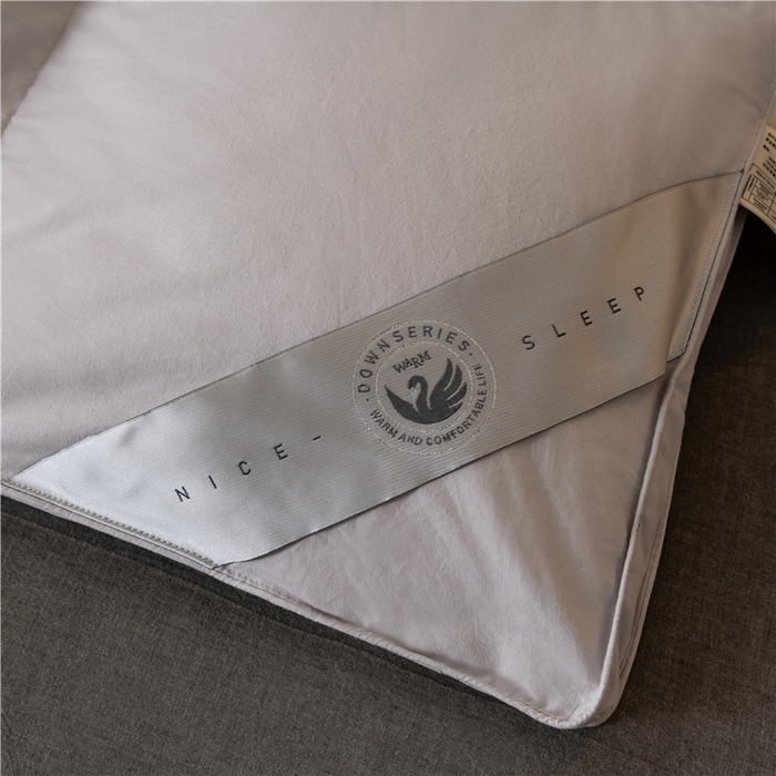 91家纺网 家纺一手货源 找家纺 （总）四川牛皮席 2025新款绣花牡丹95%鹅绒被