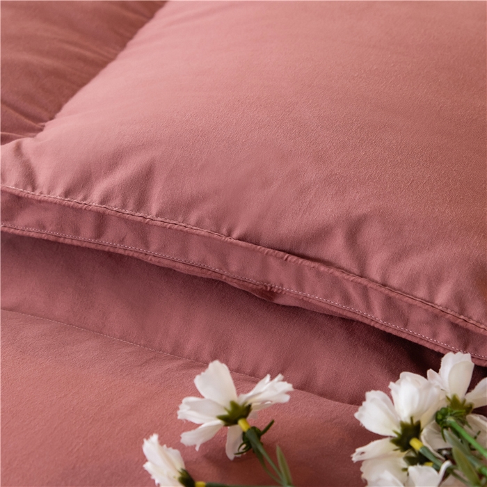 91家纺网 家纺一手货源 找家纺 四川牛皮席 2025新款绣花牡丹95%鹅绒被 绣花牡丹-颊红