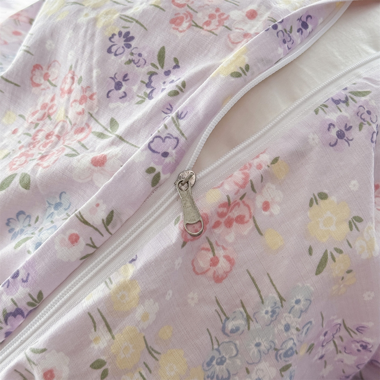 91家纺网 家纺一手货源 找家纺 多品家纺 2025新款超柔云感双层纱四件套 梦境紫