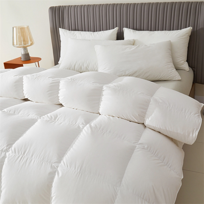 91家纺网 家纺一手货源 找家纺 四川牛皮席 2025新款三防羽绒被鹅绒被 被子被芯 贵族白