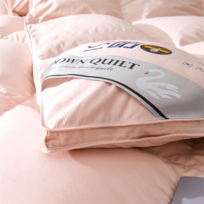 91家纺网 家纺一手货源 找家纺 四川牛皮席 2025新款三防羽绒被鹅绒被 被子被芯 粉玉