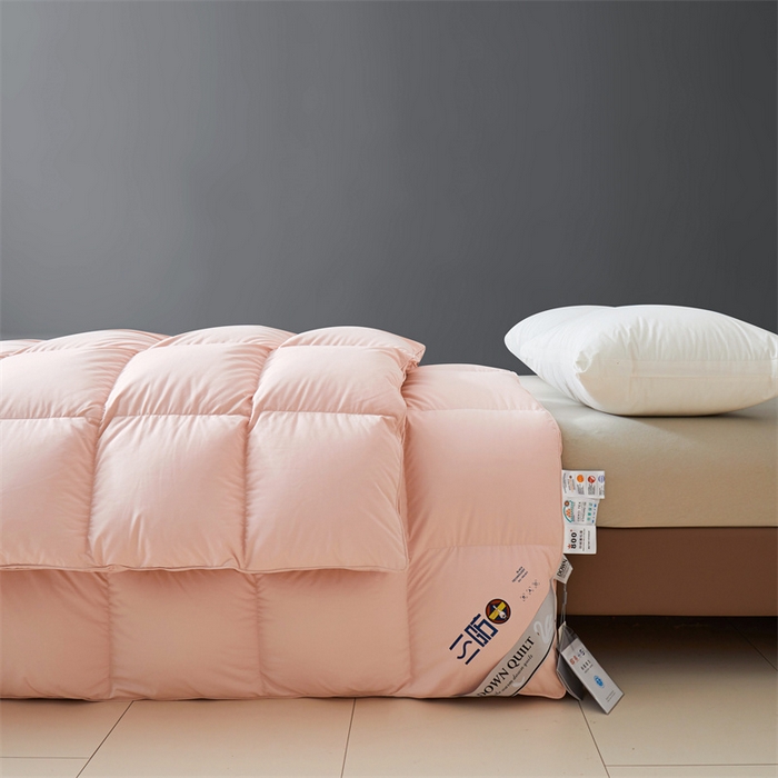 91家纺网 家纺一手货源 找家纺 四川牛皮席 2025新款三防羽绒被鹅绒被 被子被芯 粉玉