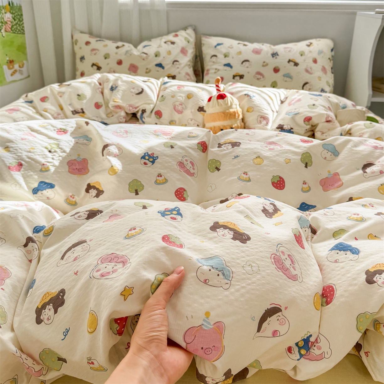 91家纺网 家纺一手货源 找家纺 多品家纺 2025新款超柔云感双层纱四件套 魔法新新