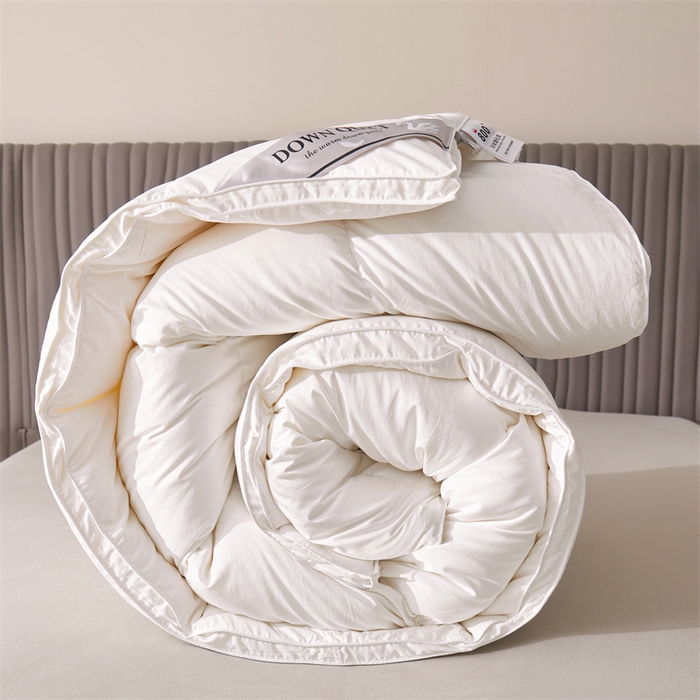 91家纺网 家纺一手货源 找家纺 四川牛皮席 2025新款德芙柔羽绒被 被子被芯 珍珠白