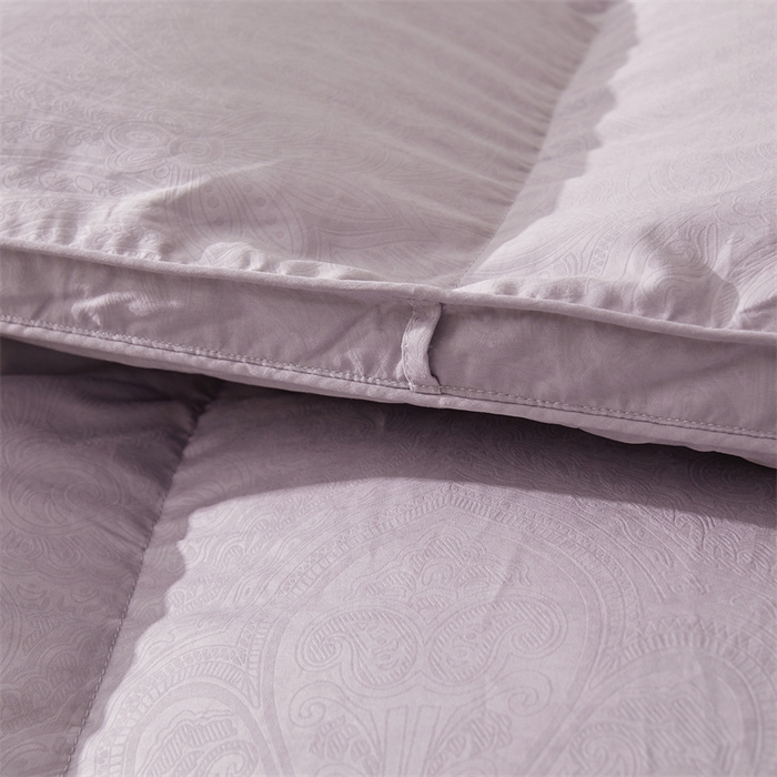 91家纺网 家纺一手货源 找家纺 四川牛皮席 2025新款德芙柔羽绒被 被子被芯 紫罗兰