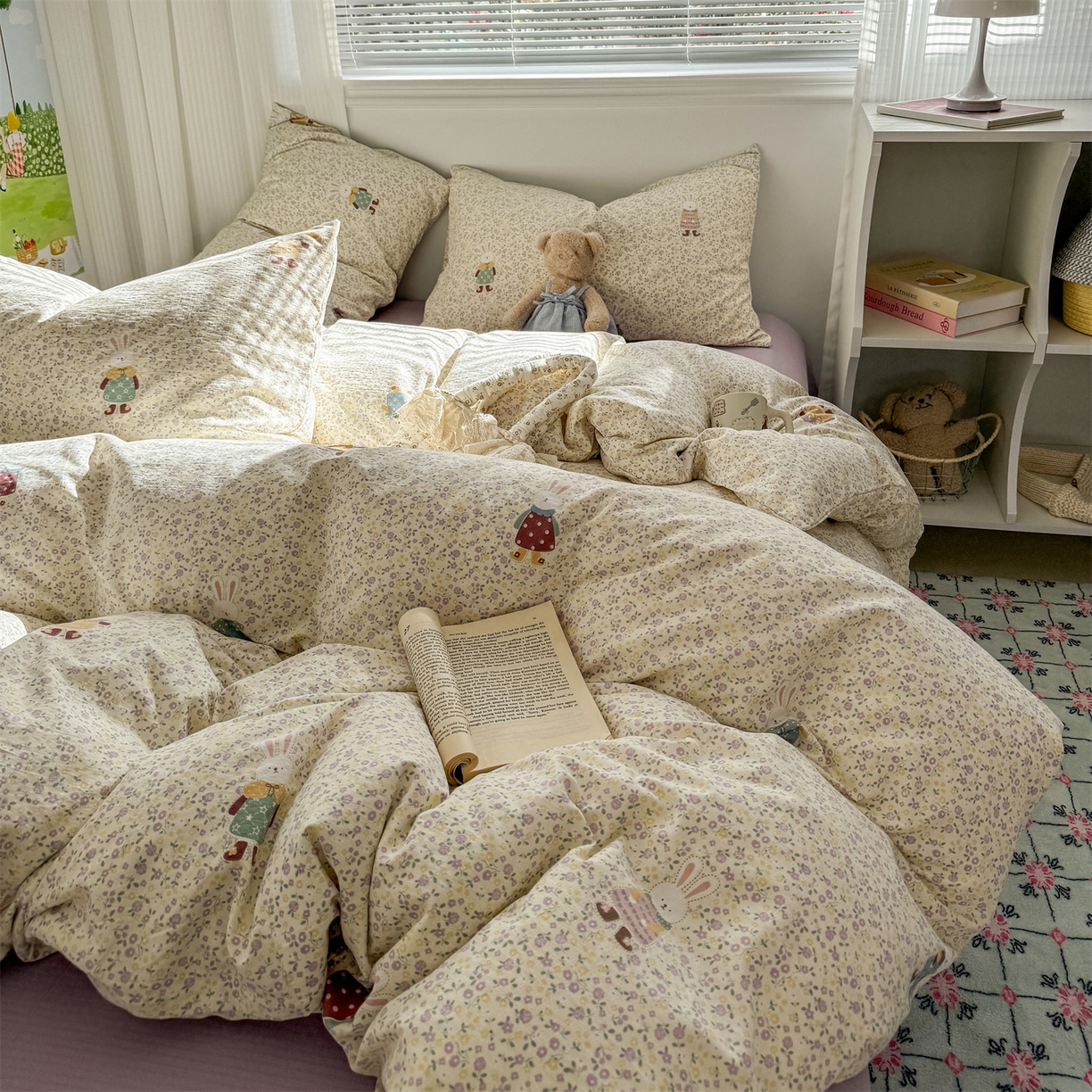 91家纺网 家纺一手货源 找家纺 多品家纺 2025新款超柔云感双层纱四件套 泡芙兔兔