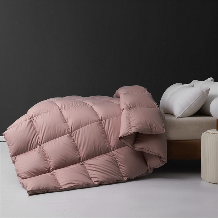 91家纺网 家纺一手货源 找家纺 四川牛皮席 2025新款180支全棉纯棉羽绒被 被子被芯 米兰-豆沙