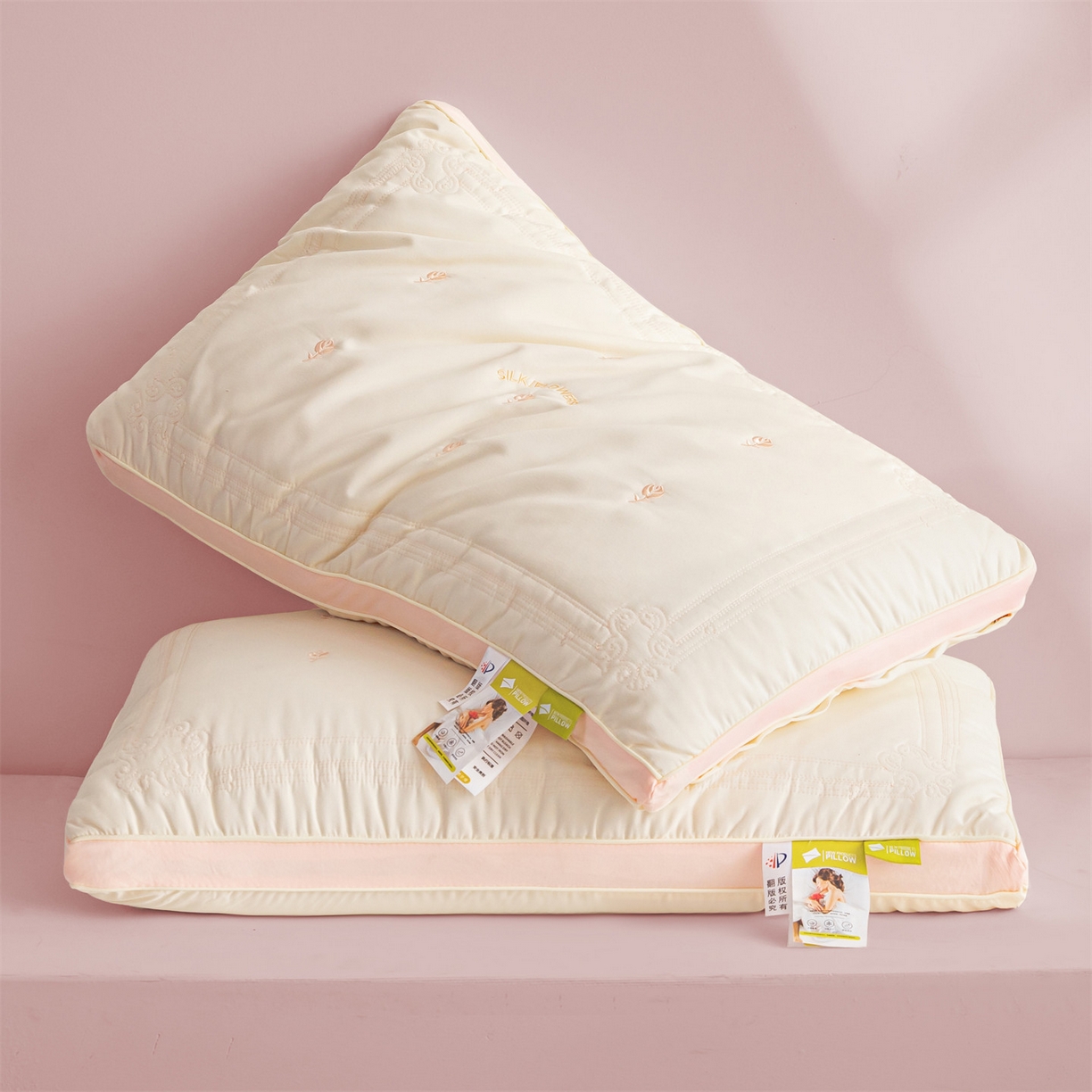 91家纺网 家纺一手货源 找家纺 （总）麦肯锡2025新款绣花羽丝绒枕枕头枕芯