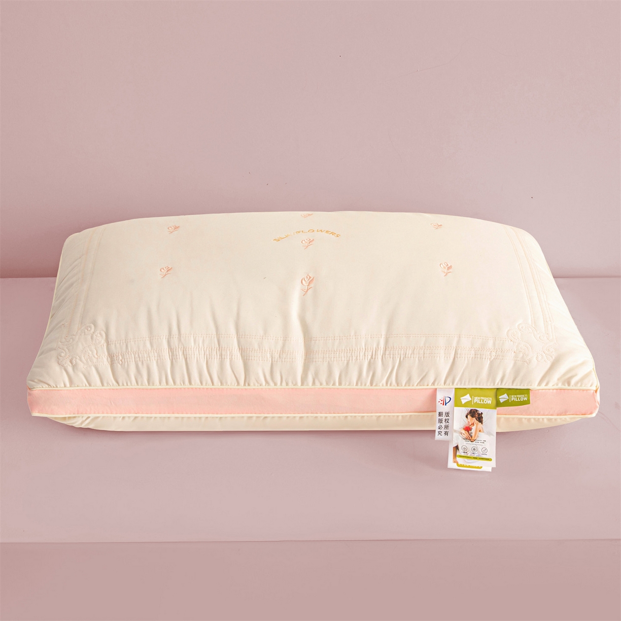 91家纺网 家纺一手货源 找家纺 （总）麦肯锡2025新款绣花羽丝绒枕枕头枕芯