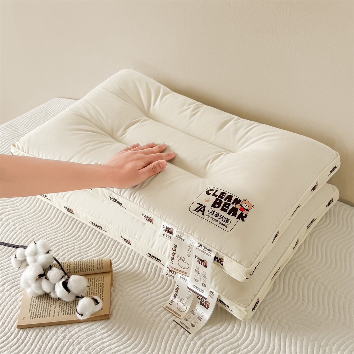 91家纺网 家纺一手货源 找家纺 （总）麦肯锡 2025新款7A抗菌小熊亲子枕枕头枕芯