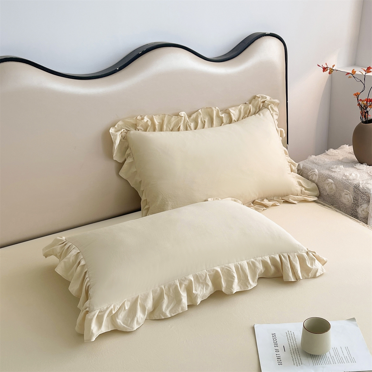 91家纺网 家纺一手货源 找家纺 好儿喜家纺 2025新款A类水洗棉花边床裙蕾丝床罩三件套-醉美人 醉美人-香槟