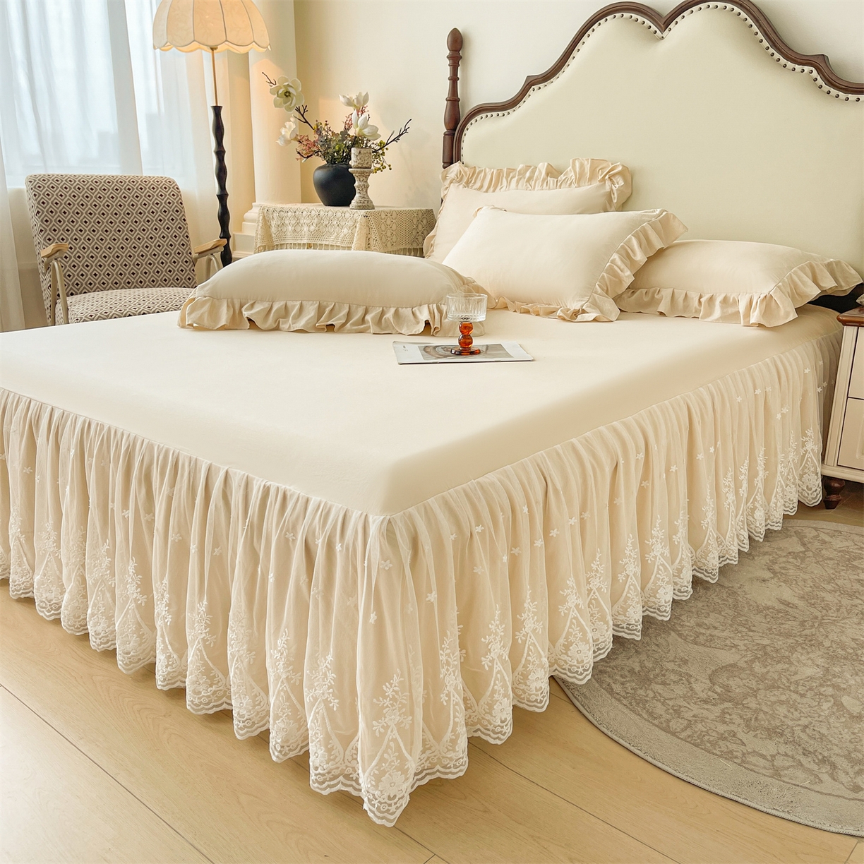 91家纺网 家纺一手货源 找家纺 好儿喜家纺 2025新款A类水洗棉花边床裙蕾丝床罩三件套-梦之香 梦之香-香槟