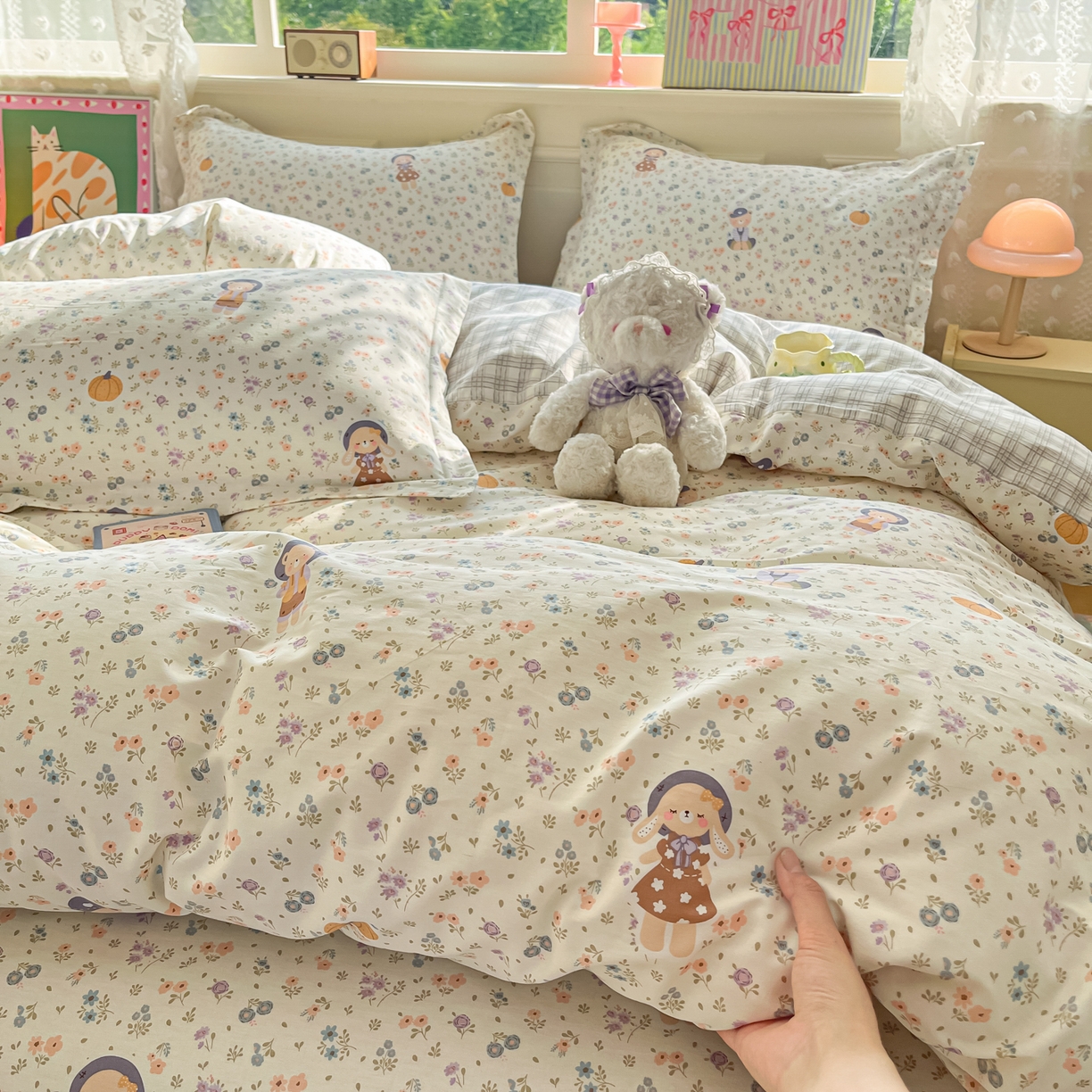 91家纺网 家纺一手货源 找家纺 花梦欣 2025新款全棉印花单品系列-四件套 碎花兔熊