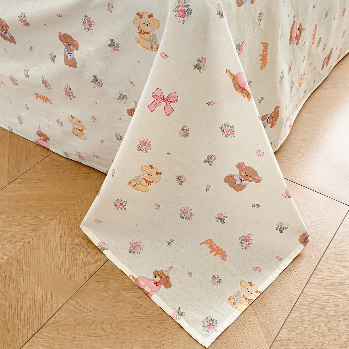 91家纺网 家纺一手货源 找家纺 花梦欣 2025新款全棉印花单品系列-四件套 酷卡小狗