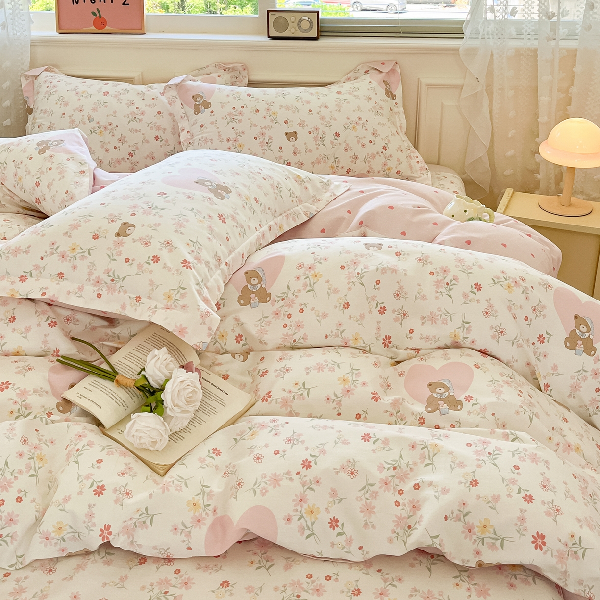 91家纺网 家纺一手货源 找家纺 花梦欣 2025新款全棉印花单品系列-四件套 旧书折痕粉