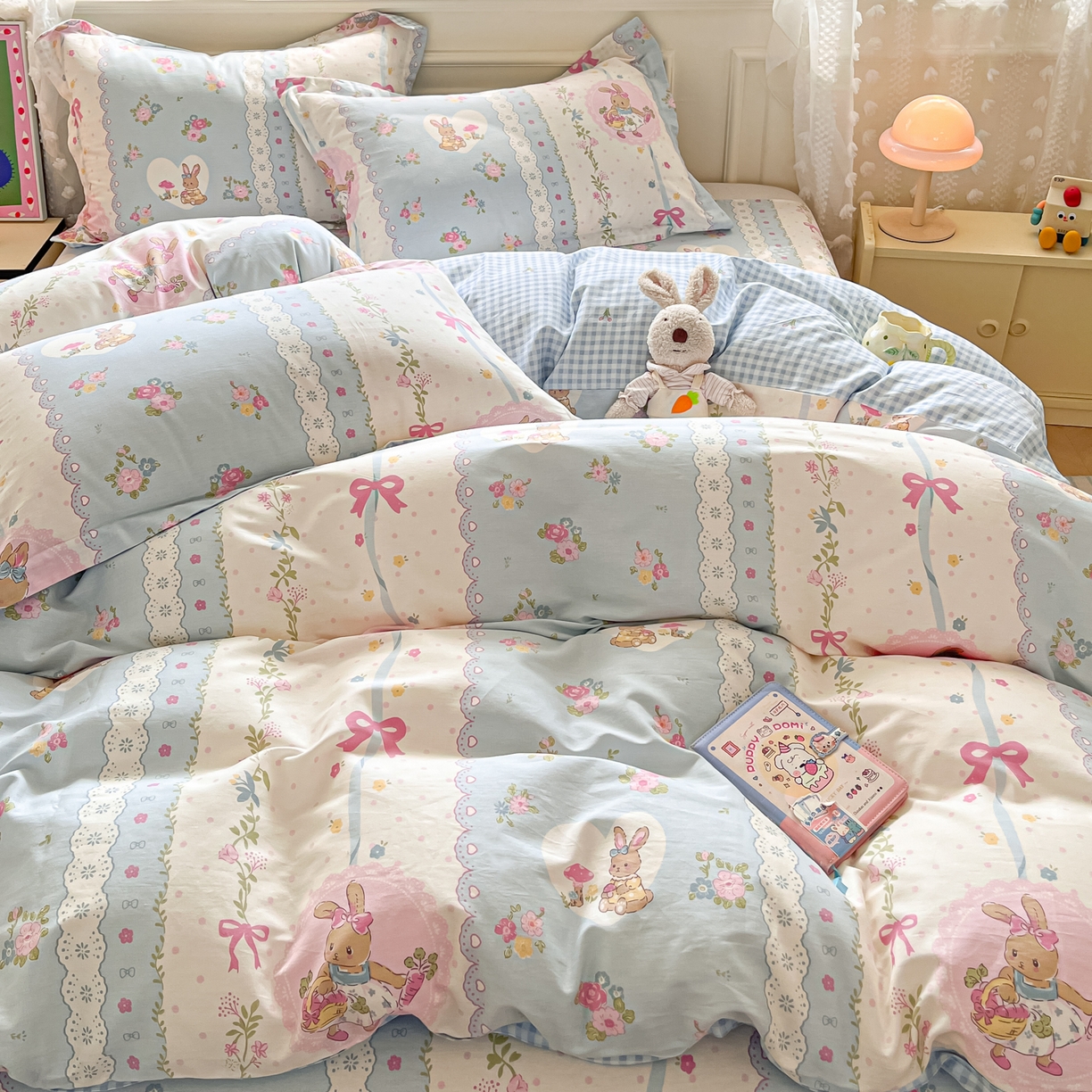 91家纺网 家纺一手货源 找家纺 花梦欣 2025新款全棉印花单品系列-四件套 花丛兔兰