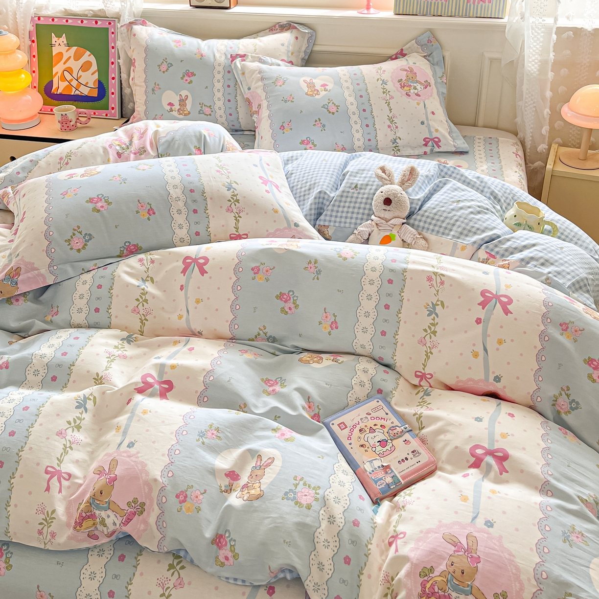 91家纺网 家纺一手货源 找家纺 花梦欣 2025新款全棉印花单品系列-四件套 花丛兔兰