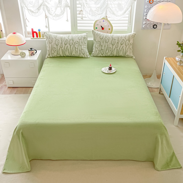 91家纺网 家纺一手货源 找家纺 鸿羽樱家纺《原伊菲晓》 2025新款小清新牛奶绒印花四件套 花束