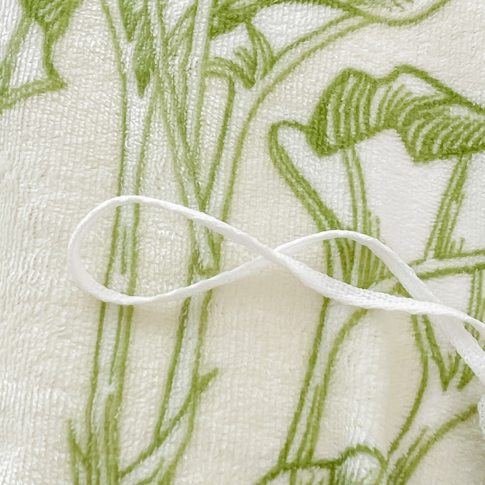 91家纺网 家纺一手货源 找家纺 鸿羽樱家纺《原伊菲晓》 2025新款小清新牛奶绒印花四件套 倾城花语-绿