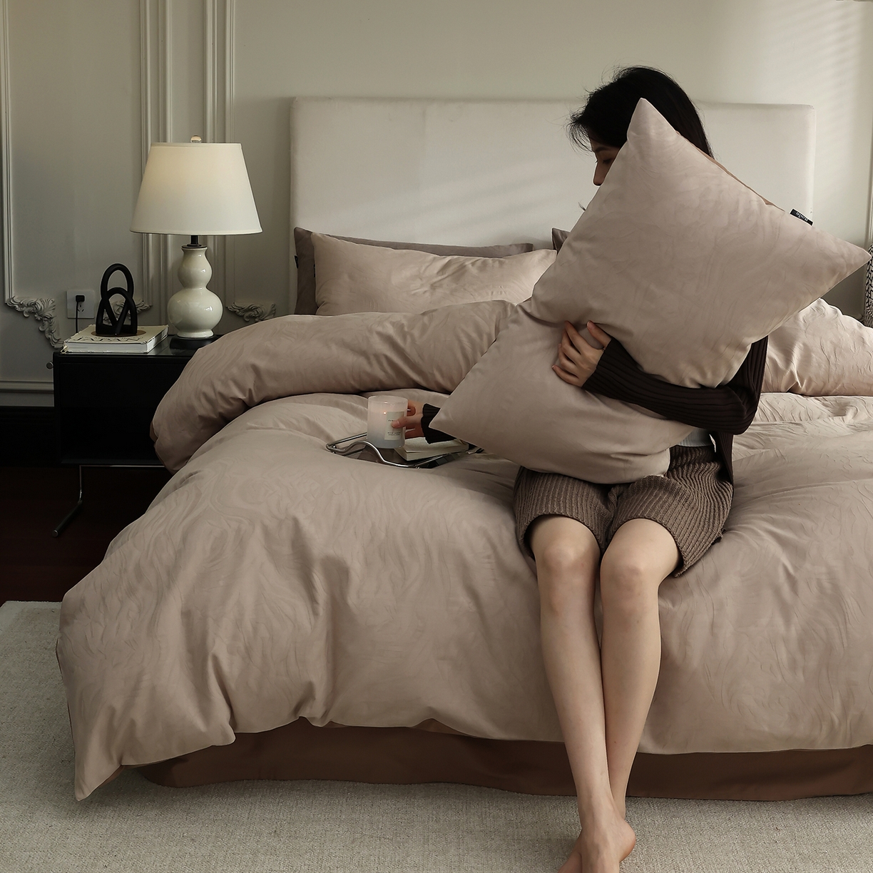 91家纺网 家纺一手货源 找家纺 （总）玉宇阁家居 2025秋款100S大提花磨毛四件套-与雾系列