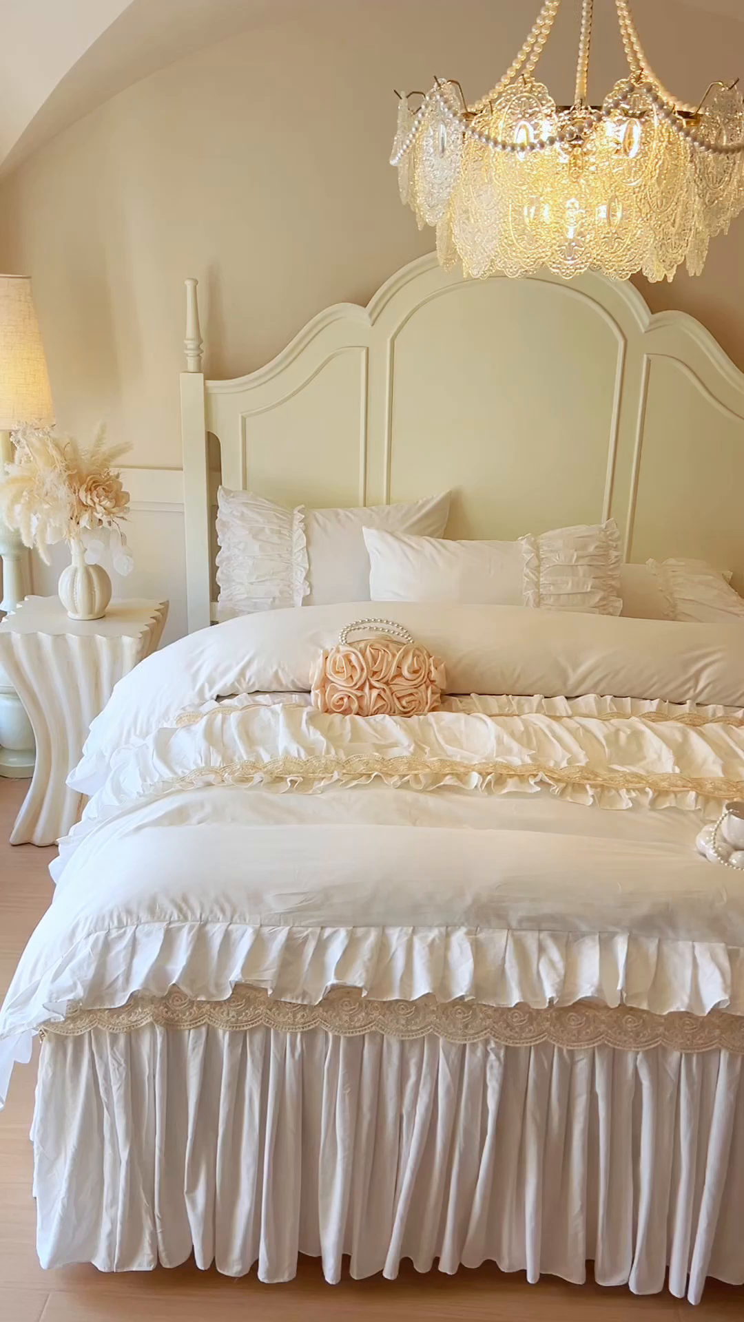 91家纺网 家纺一手货源 找家纺 （总）瑞宝 2025新款法式全棉纯棉花边床裙款四件套-维密