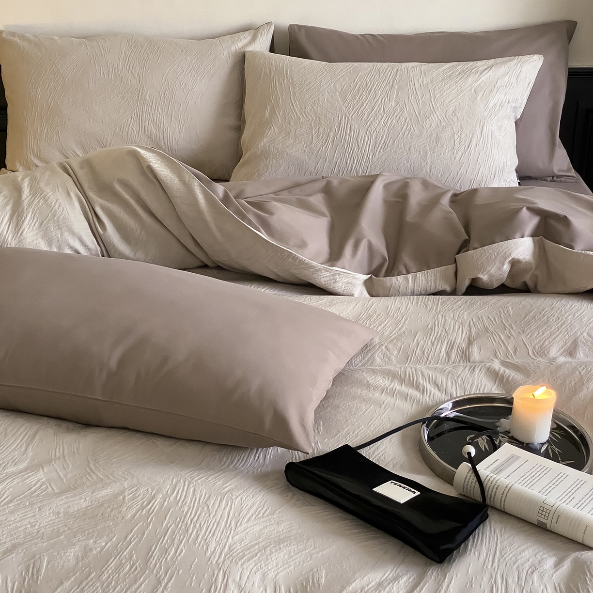 91家纺网 家纺一手货源 找家纺 （总）玉宇阁家居 2025秋款100S大提花磨毛四件套-磨毛月岛弥生